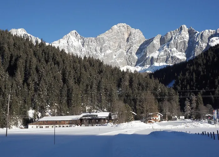 Abendstille Alpehytte Ramsau am Dachstein